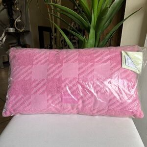 BURBERRY Check Cotton Jacquard Cushion Pilllow 50 x 30cm.